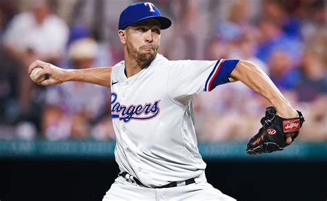 2 innings, giving up five runs on six hits in his first start as a Texas Ranger against the Philadelphia Phillies on Thursday. . Rangers degrom